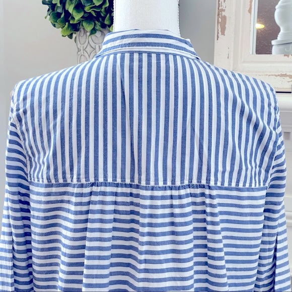 Loft Long Sleeve Button Front Blouse Small - Picture 7 of 12